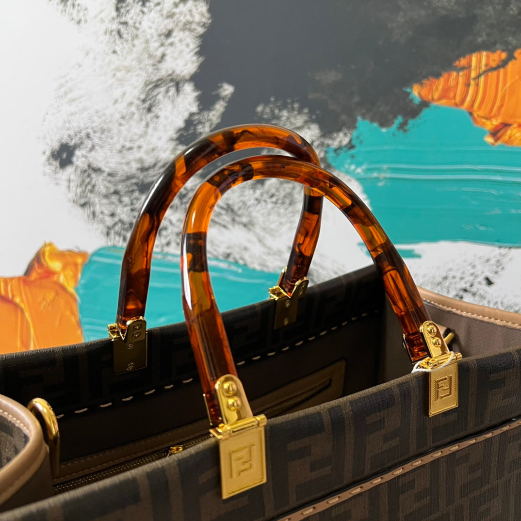 EN - New 1:1 rep Lux Bags FEI 261