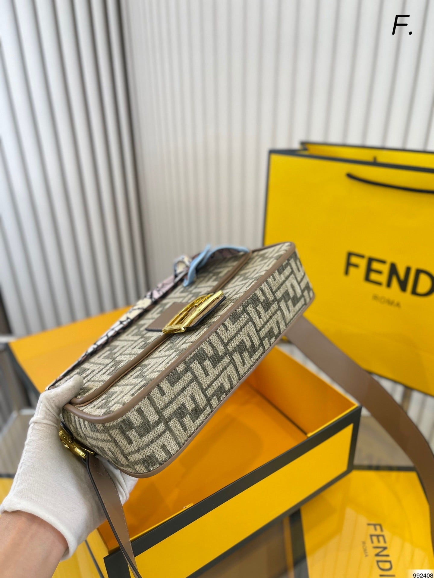 EN - New 1:1 rep Lux Bags FEI 268
