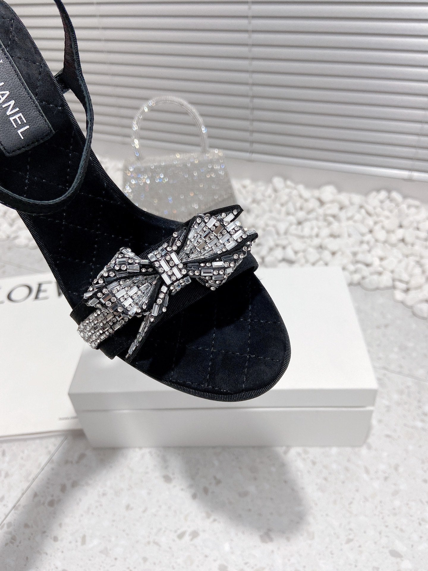New 1:1 rep CHL High Heel Shoes 009