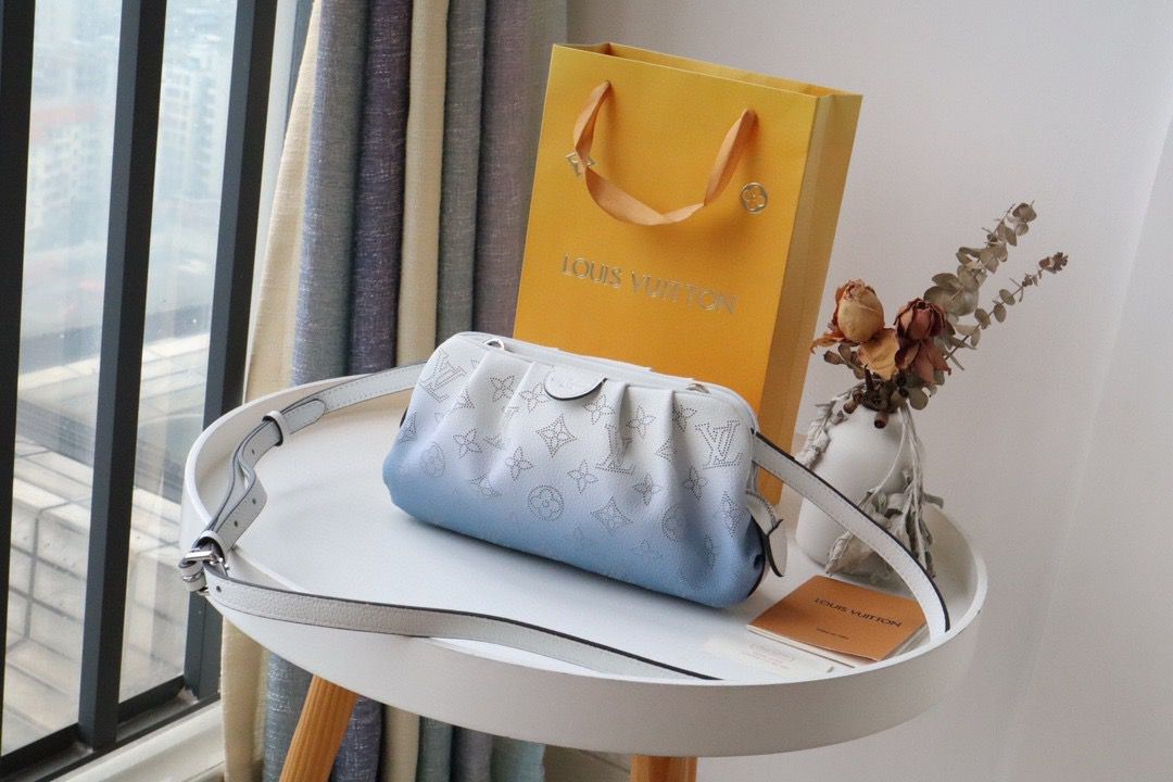Top Quality Scala Mini Pouch Mahina GraTop Qualityent Blue For Women, Womens Bags, Shoulder And Crossbody Bags 9.1in/23cm Top Quality M80497