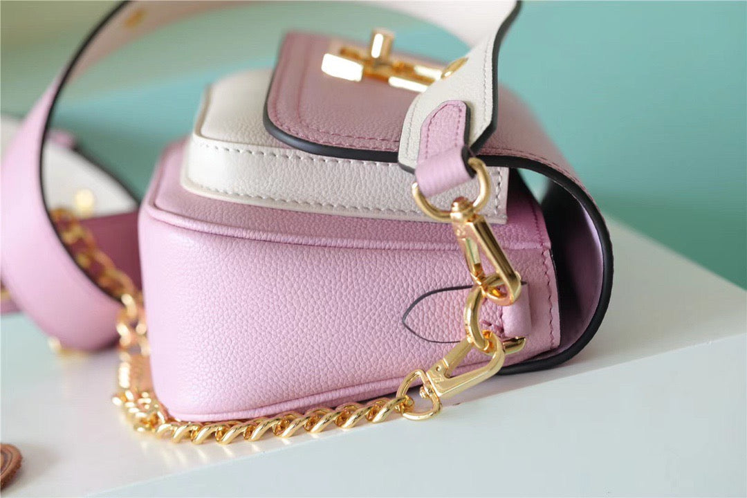 Top Quality Lockme Tender Pink For Women, Womens Handbags, Shoulder And Crossbody Bags 7.5in/19cm Top Quality 