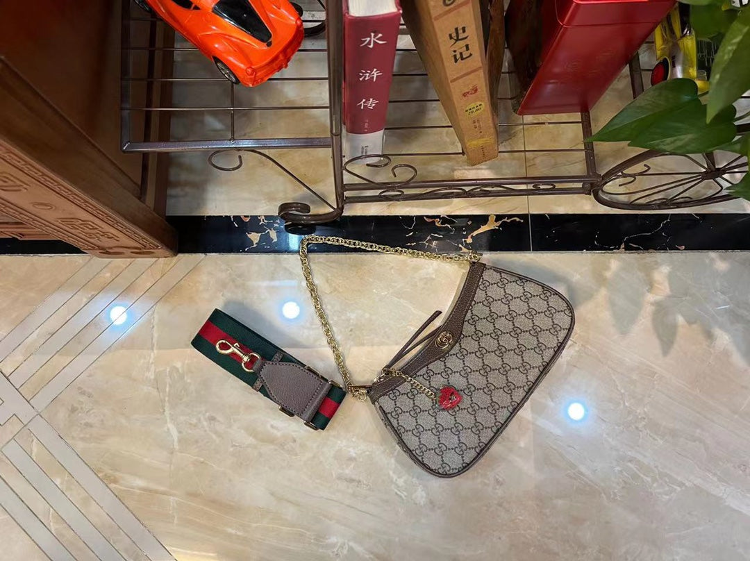 EN - New 1:1 rep Bag GCI 479