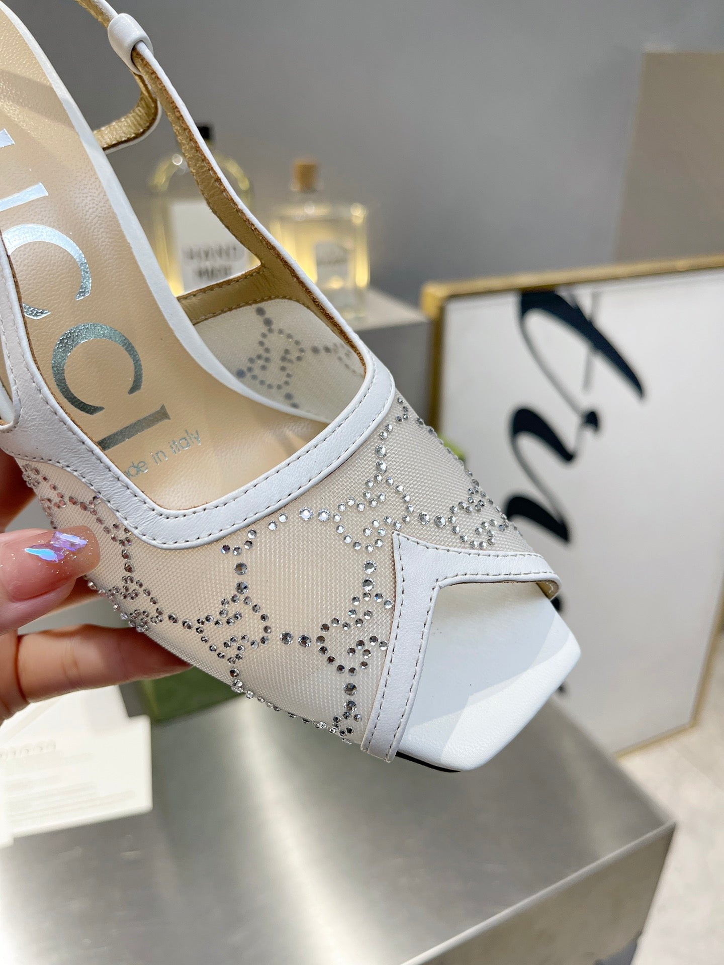 New 1:1 rep GCI HIGH HEELS 024