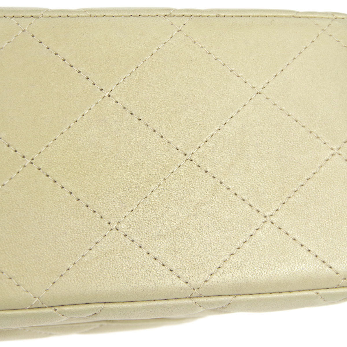 Chanel 2001-2003 * Ivory Lambskin Jumbo Classic Flap Shoulder Bag