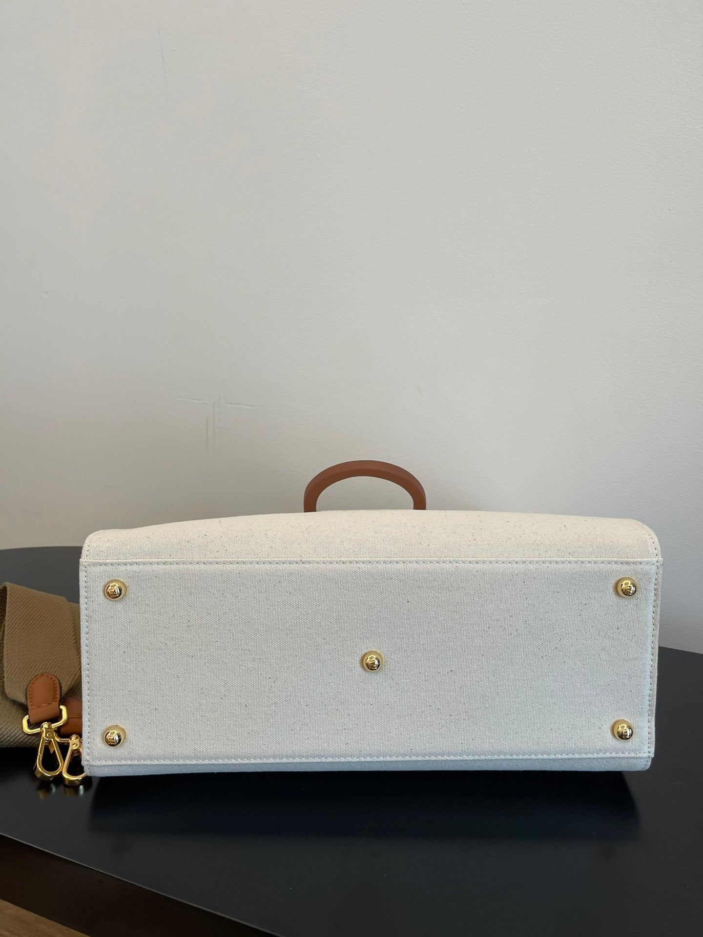 Top QualityTop Quality Sunshine Medium Tote Bag Light Grey Canvas For Women, Women’s Bags, Shoulder Bags 13.8in/35cm FF 8BH386