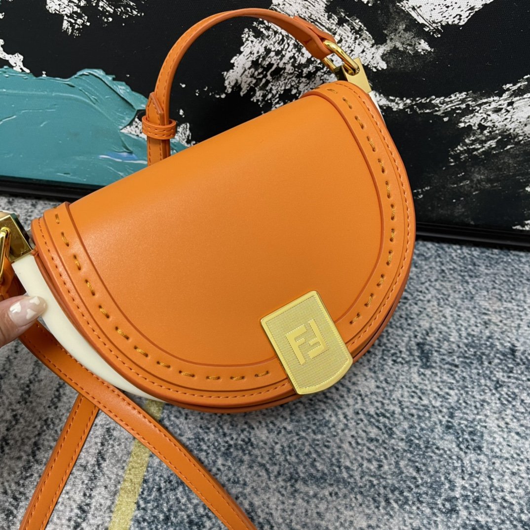 EN - New 1:1 rep  Bags FEI 160