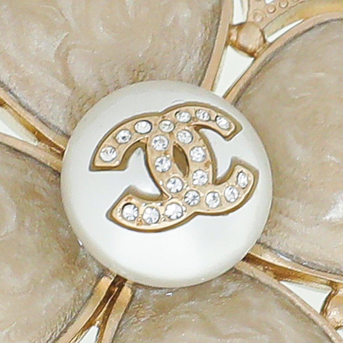 Chanel Beige CC Flower Crystal Enamel Hearts Brooch