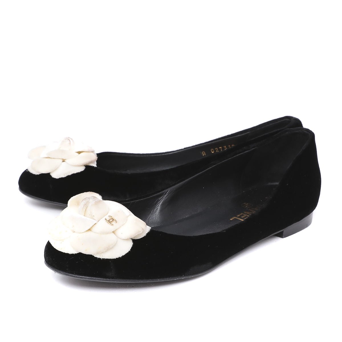 Chanel Black Camellia Ballerina Flat 38.5