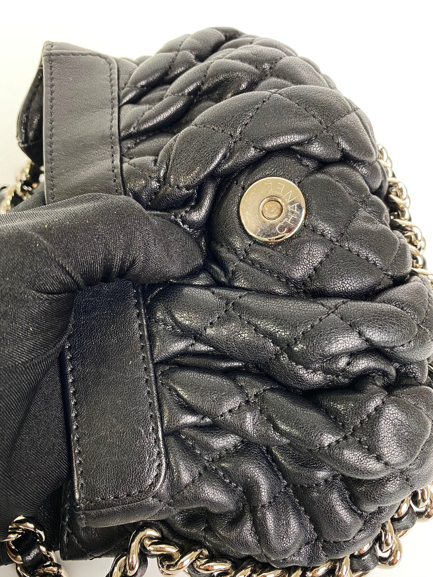 Chanel   Black Chain Around Bag