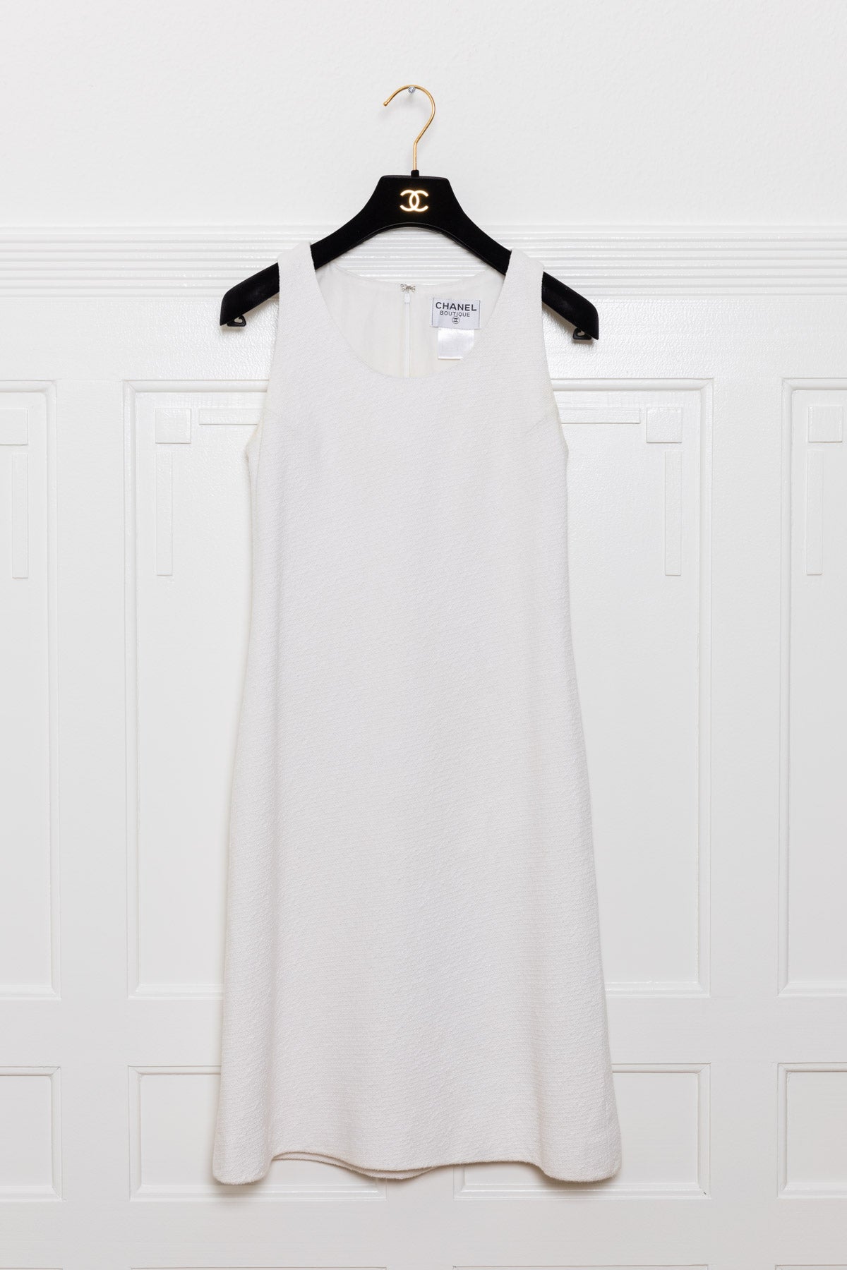 CHANEL Blazer & Dress Tweed White