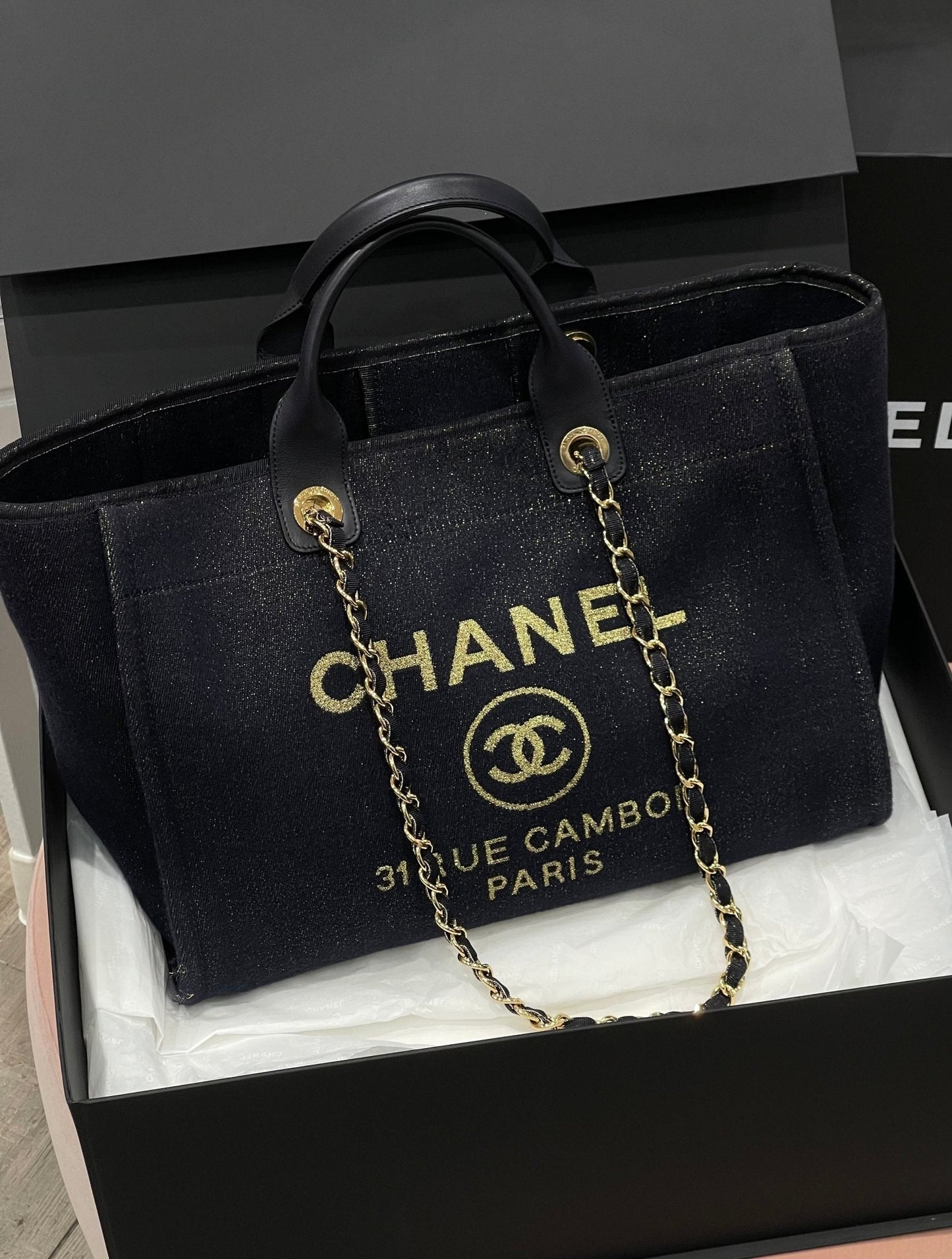 Chanel - Sac cabas Deauville
