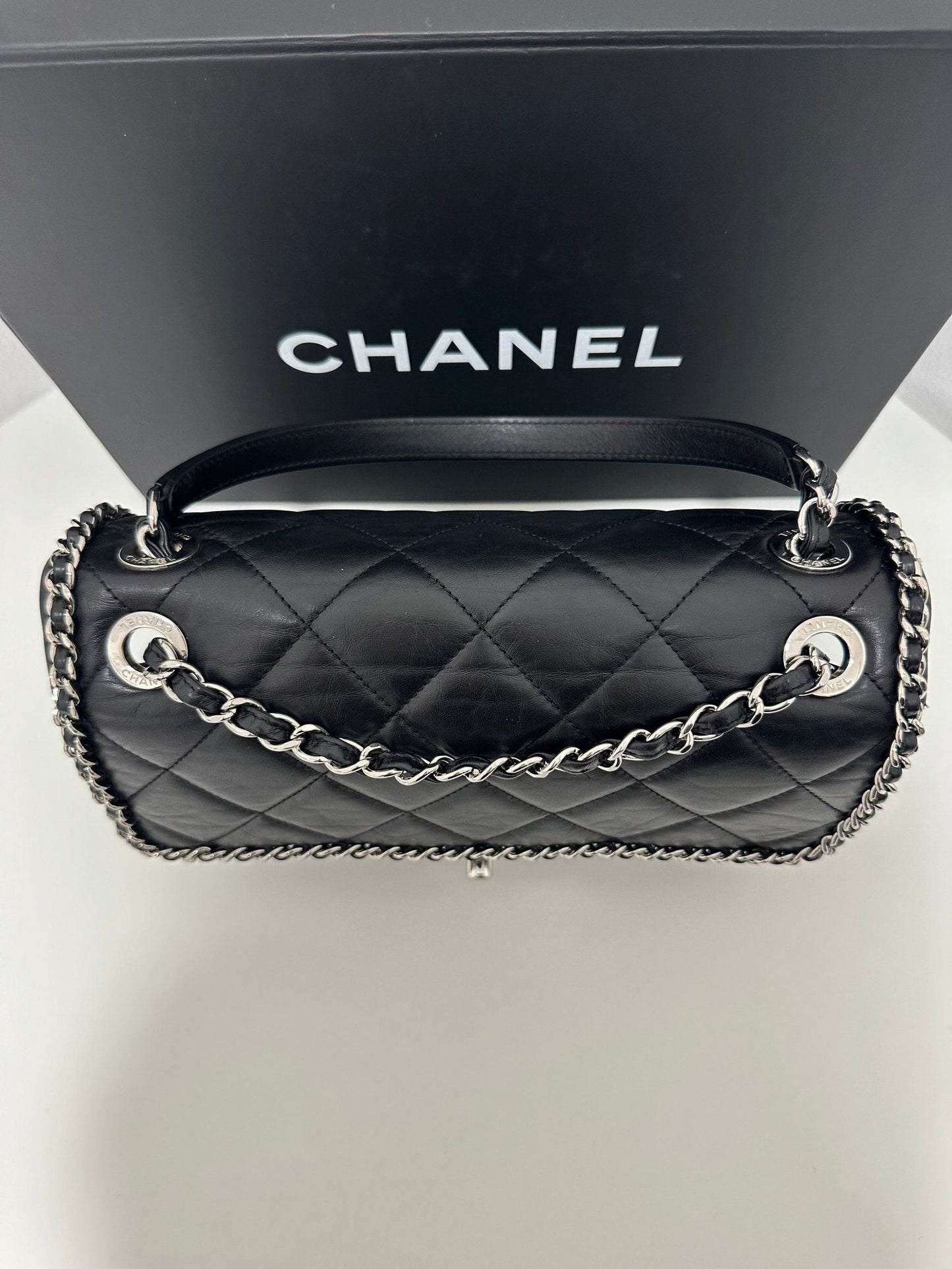 Chanel - Sac Chain Around noir