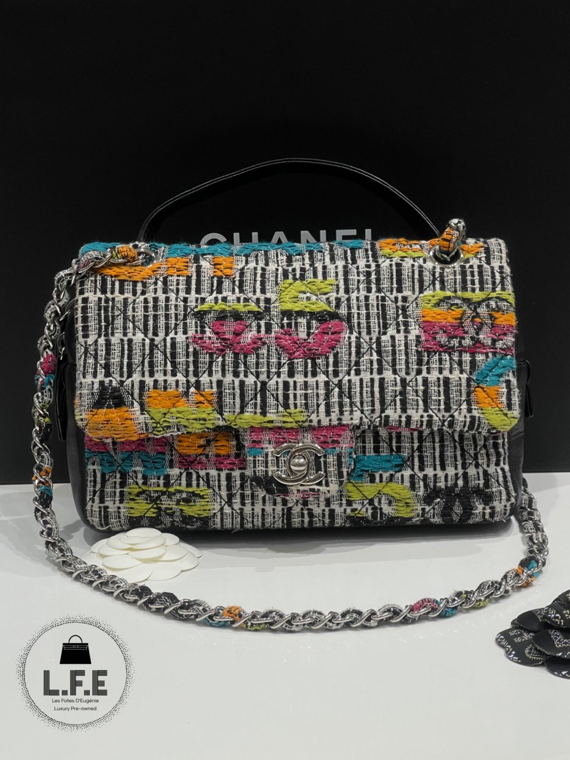 Chanel - Sac classique tweed caméra