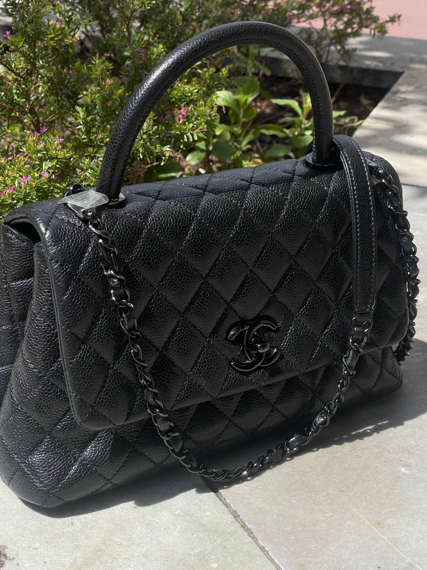 Chanel - Sac coco handle cuir caviar noir all black
