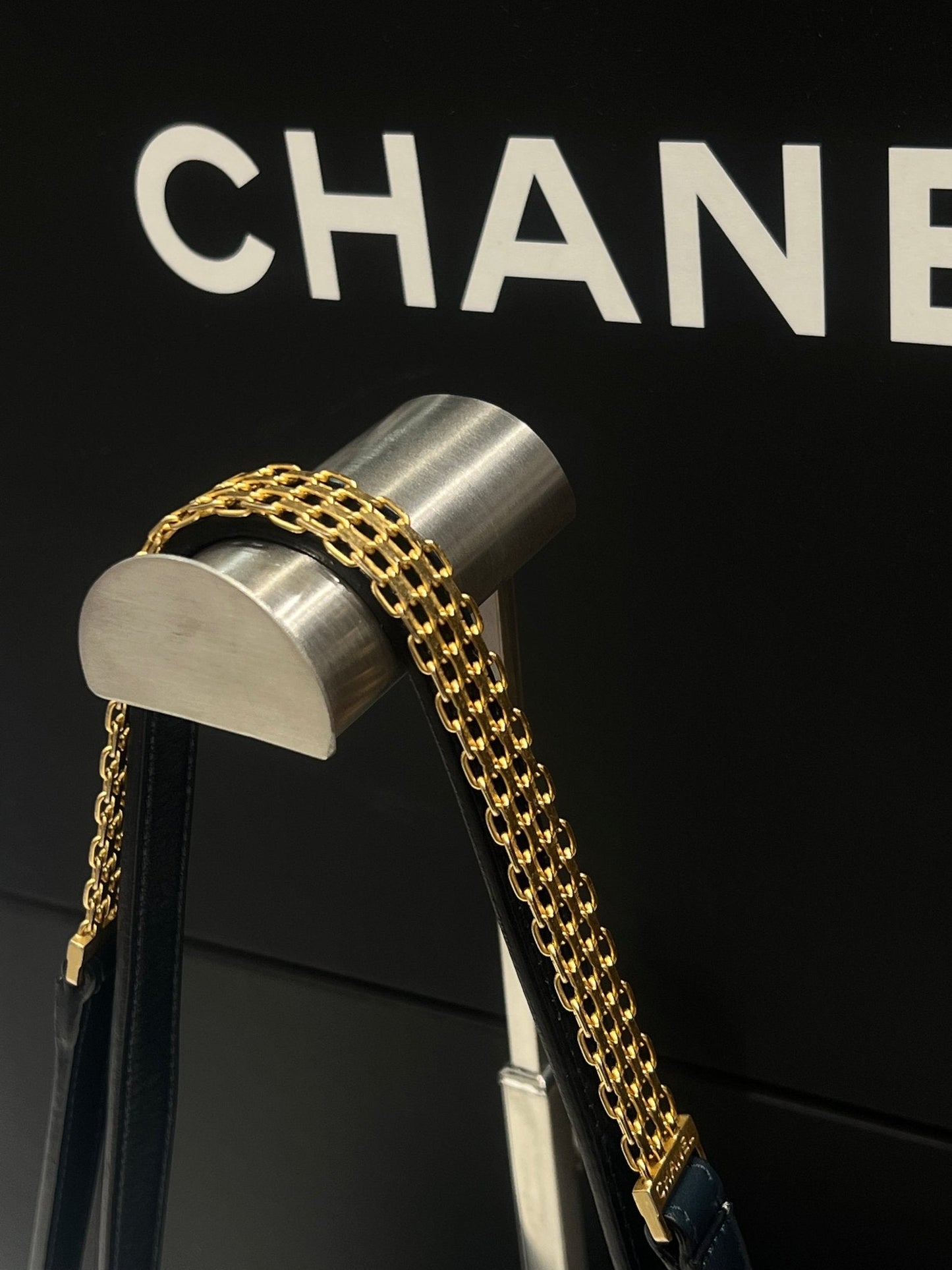 Chanel - sac édition limitée cuir bleu pétrole