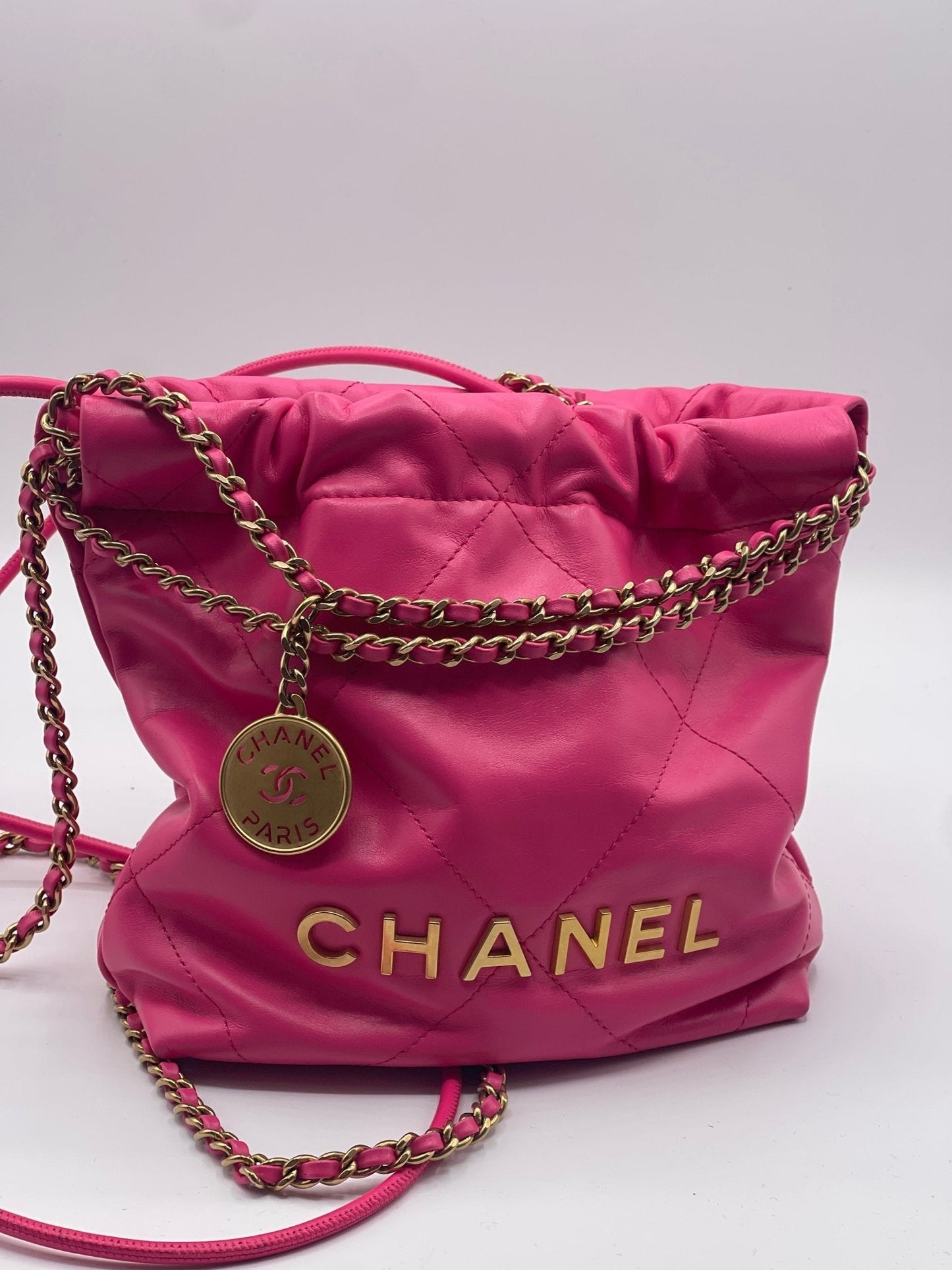 Chanel - Sac Mini 22 rose
