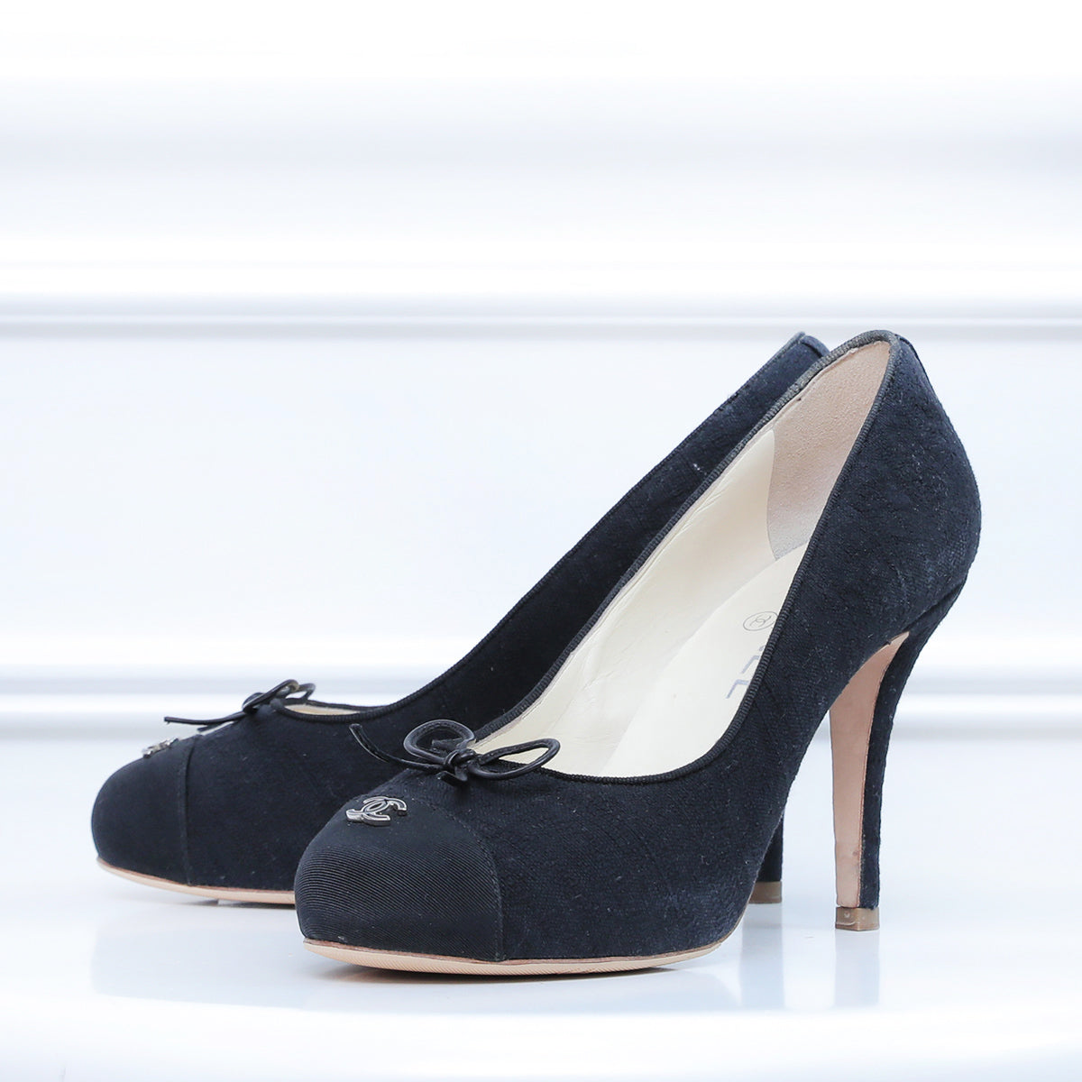 Chanel Black CC Logo Cap Toe Fabric Pumps 37.5
