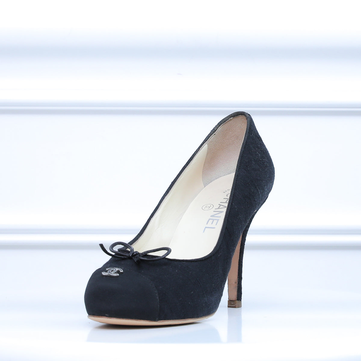 Chanel Black CC Logo Cap Toe Fabric Pumps 37.5