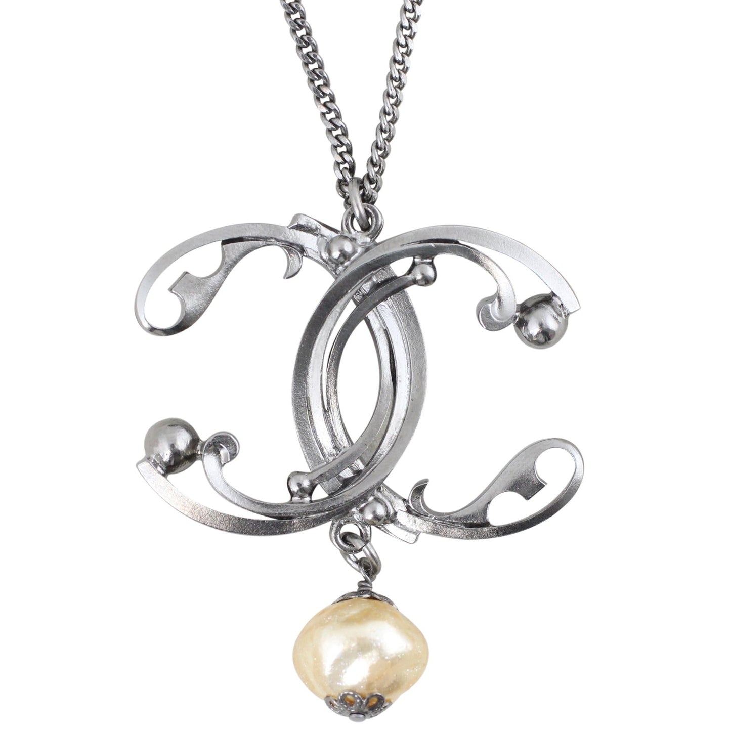 Chanel CC Pendant Bead Necklace