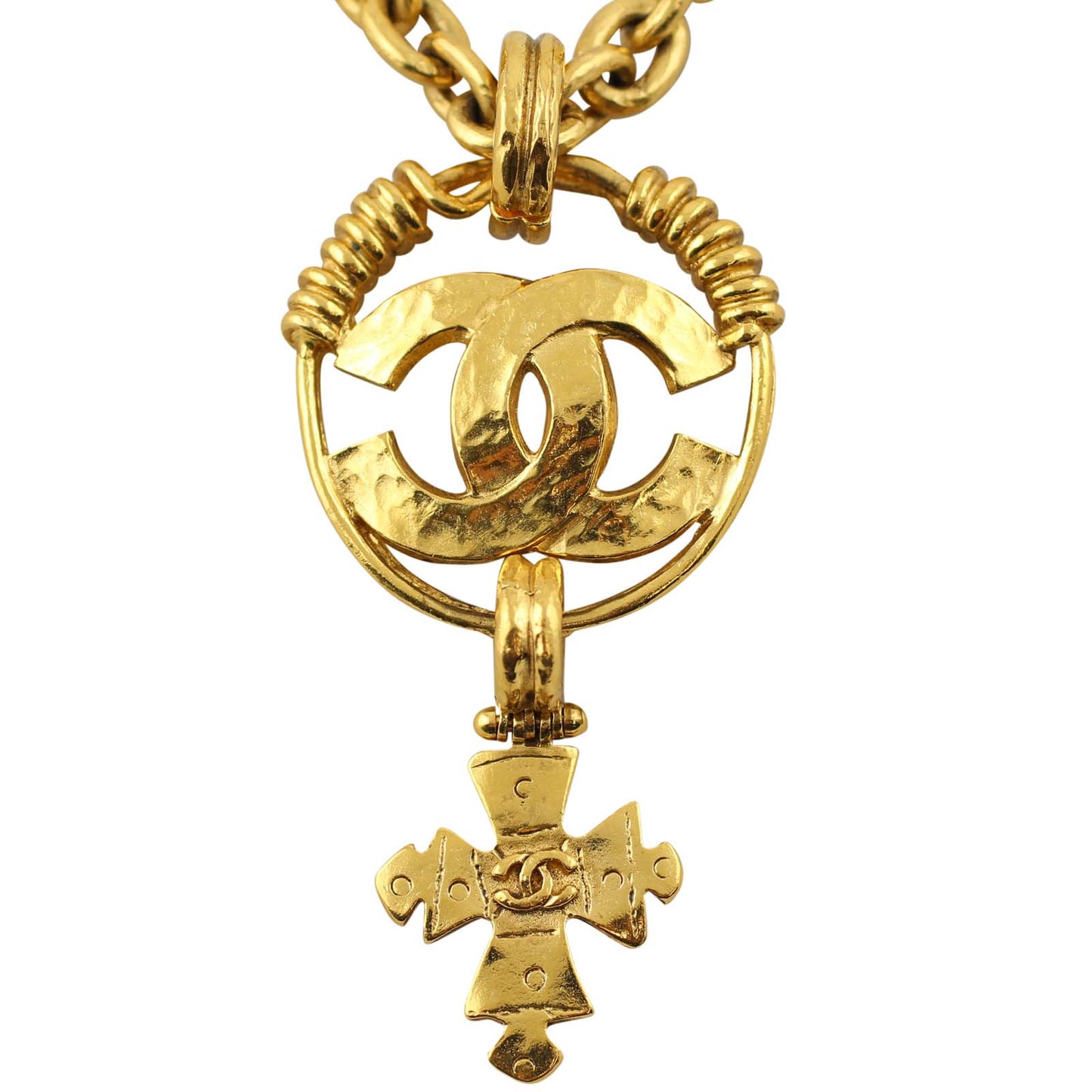Chanel   CC Pendant Necklace