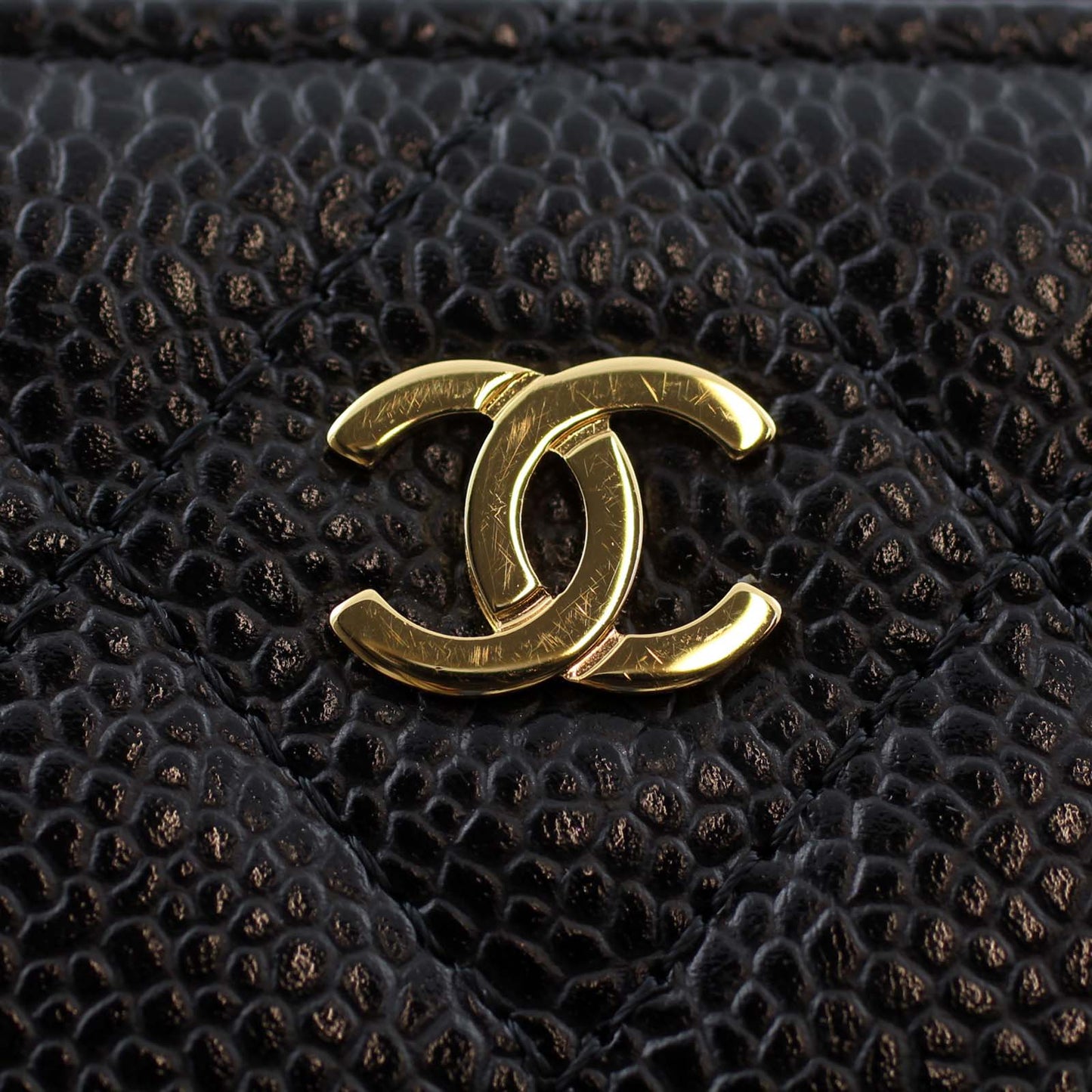 Chanel Classic Zipped Wallet | 18 Series