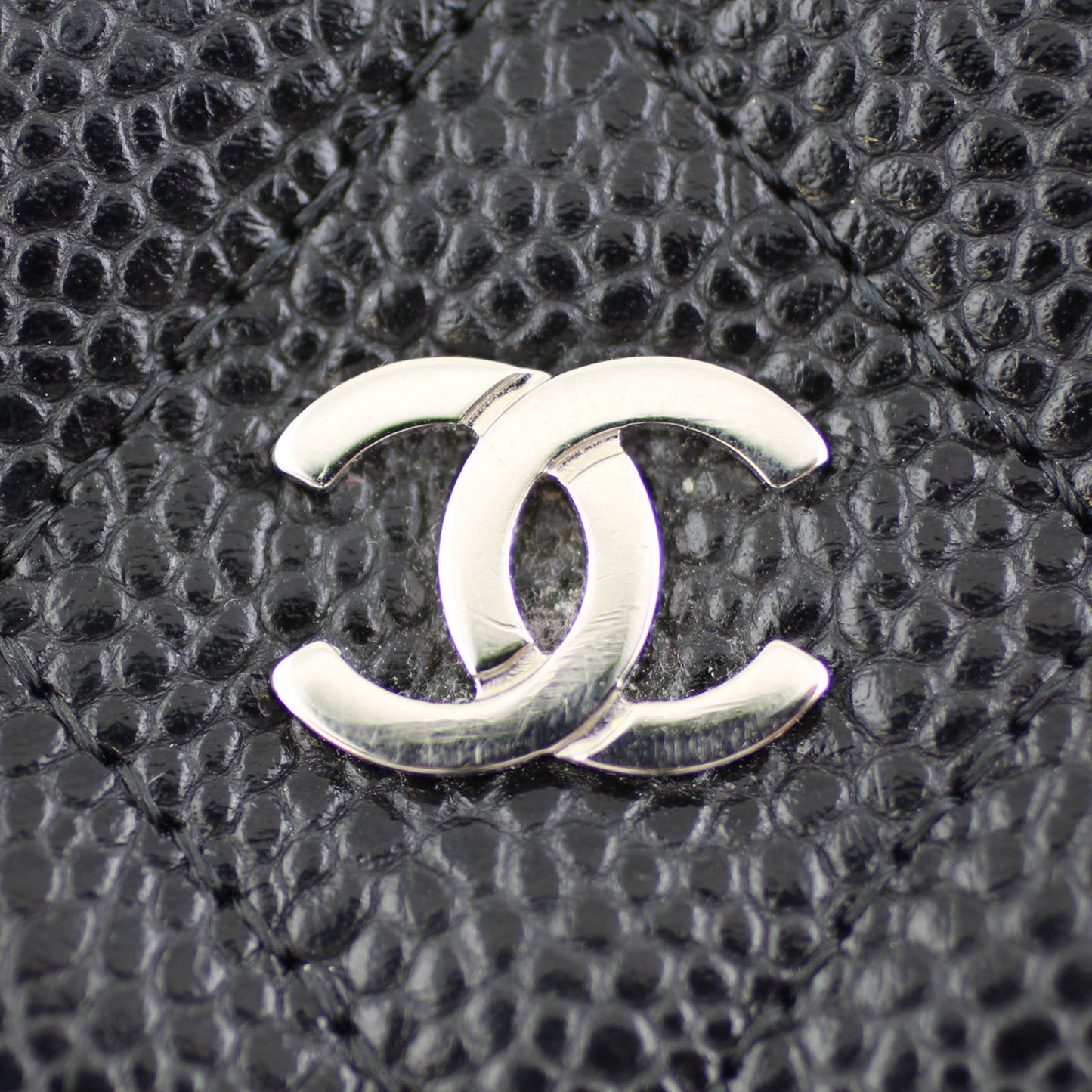 Chanel Classic Wallet on Chain | 21 Series