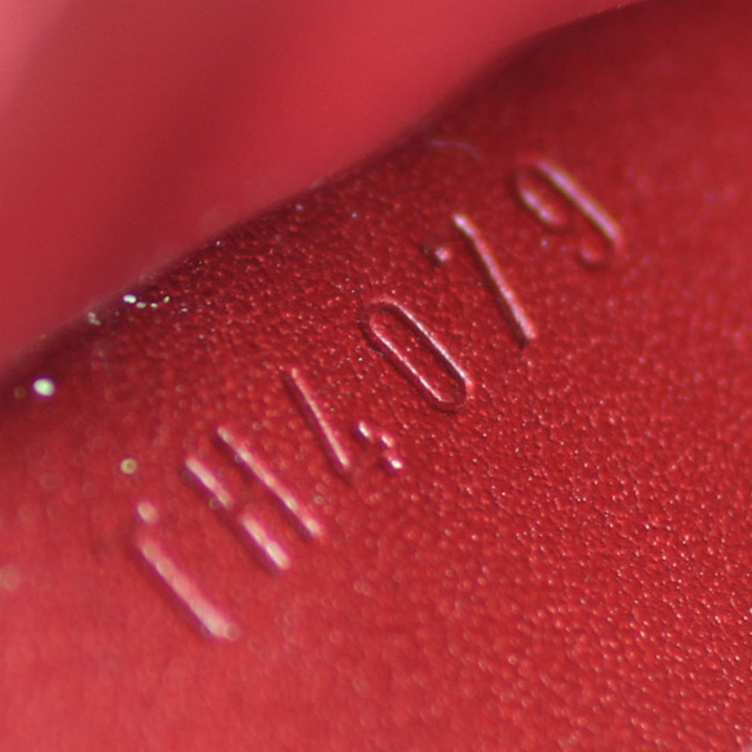 Louis Vuitton Sarah Wallet Vernis
