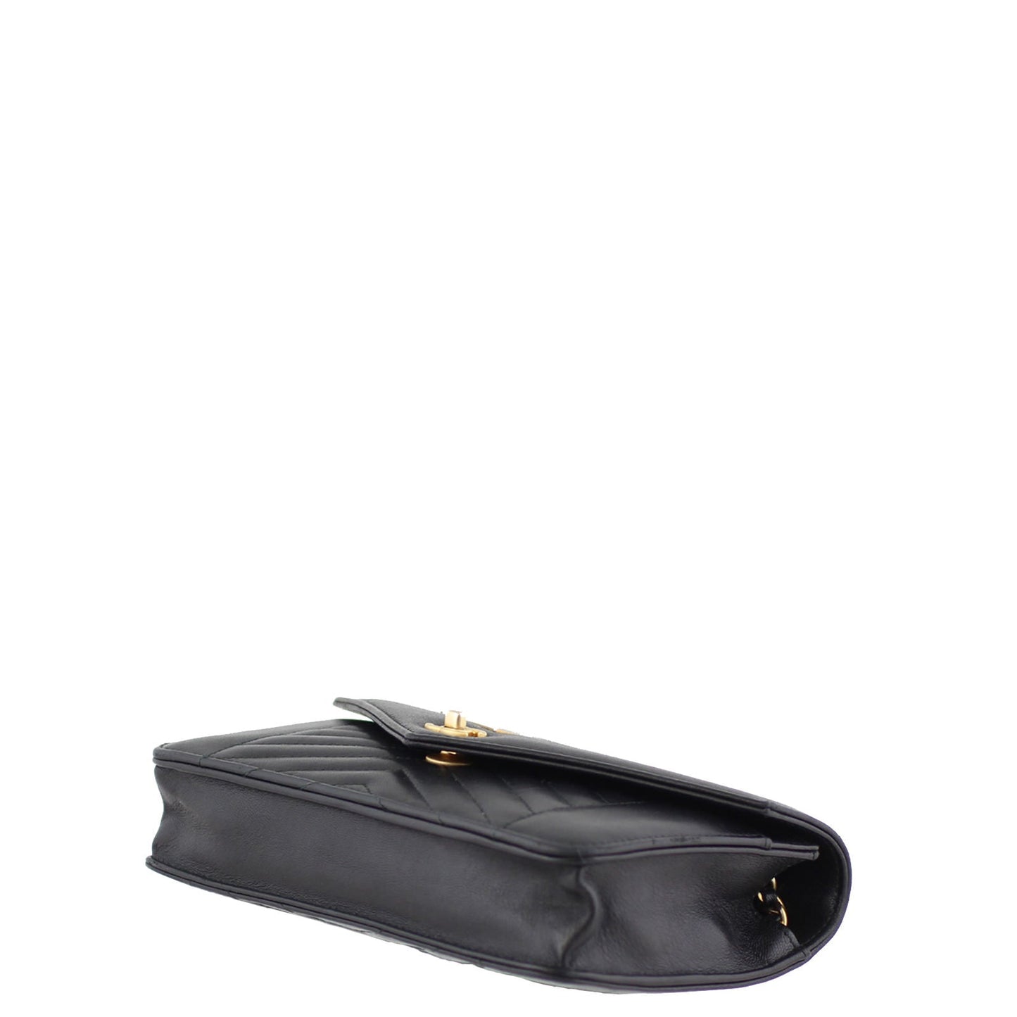 Chanel CC Envelope Wallet on Chain
