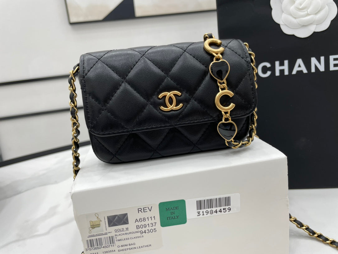 CHL Classic Distressed Black For Women, Women’s Bags 4.7in/12cm