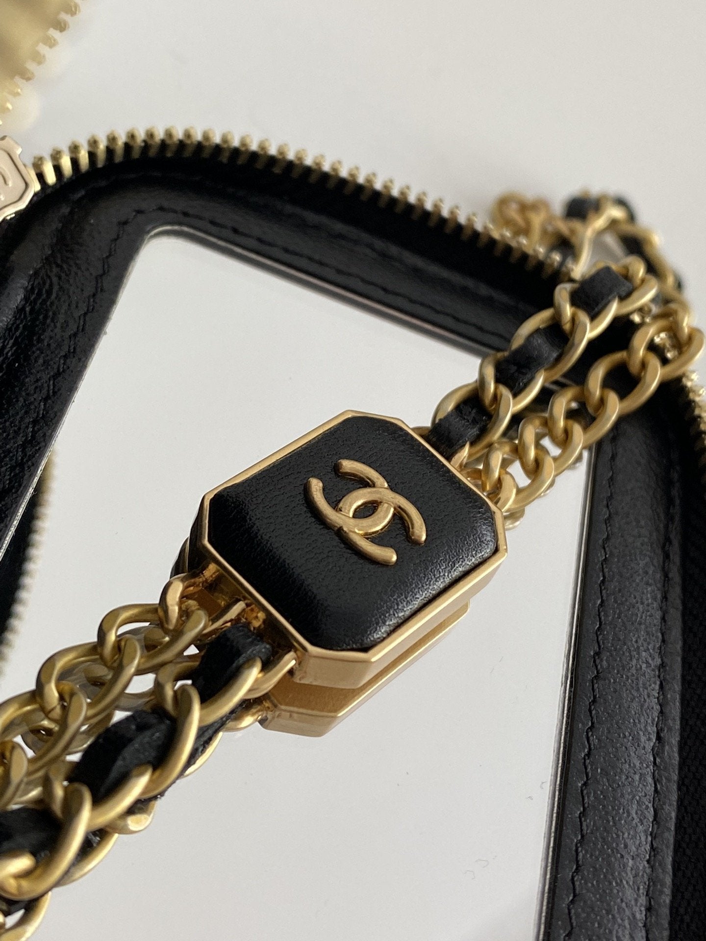 CHLSmall Vanity With Chain Black For Women, Women’s Bags 4.3in/11cm