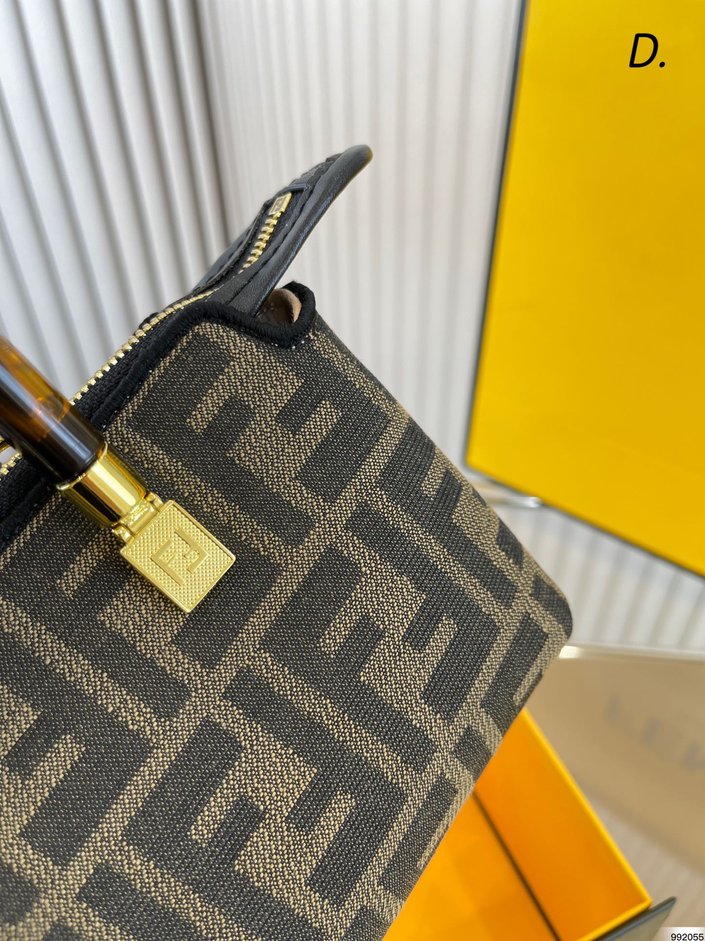 EN - New 1:1 rep Lux Bags FEI 276