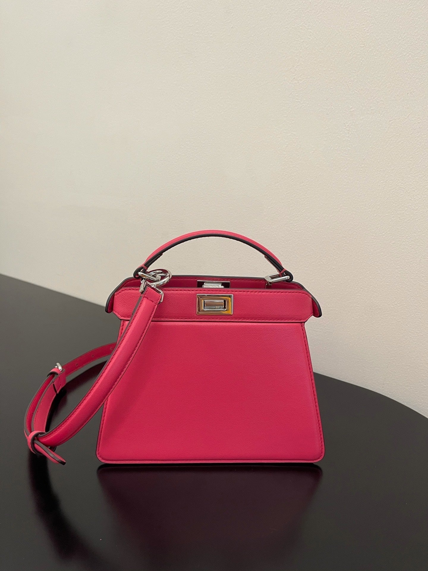 Top QualityTop Quality Peekaboo ISeeU Petite Pink Bag Small For Woman 20cm/8in