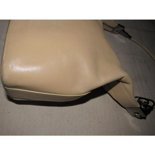 Gucci   Ivory Leather Hobo Bag
