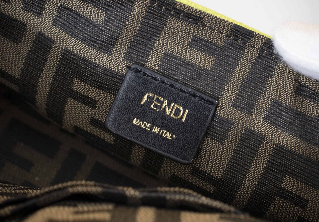 EN - New 1:1 rep  Bags FEI 162