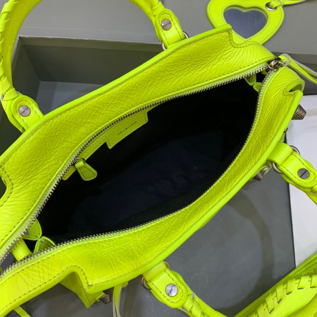 Top Quality Neo Cagole XS Handbag In Light Green, For Women,  Bags 10.2in/26cm
