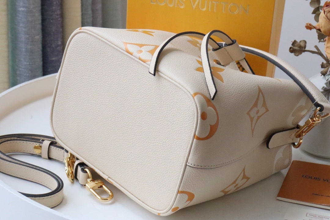 Top Quality NeoNoe BB Bucket Bag Monogram Empreinte Cream/Saffron For Women, Womens Bags, Shoulder Bags 7.9in/20cm Top Quality M45716