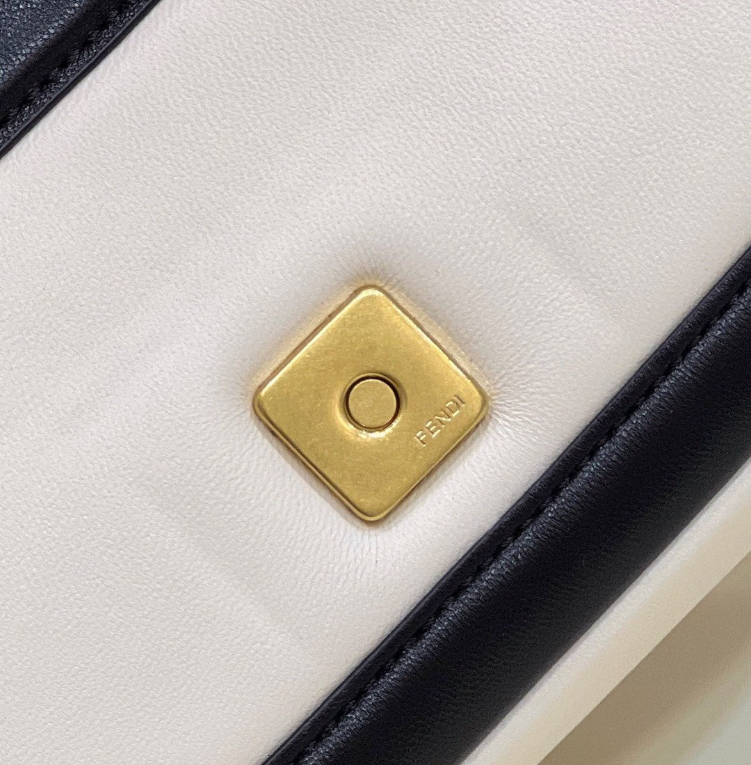 Top QualityTop Quality Baguette Chain Black and White Bag For Woman 19cm/7.5in