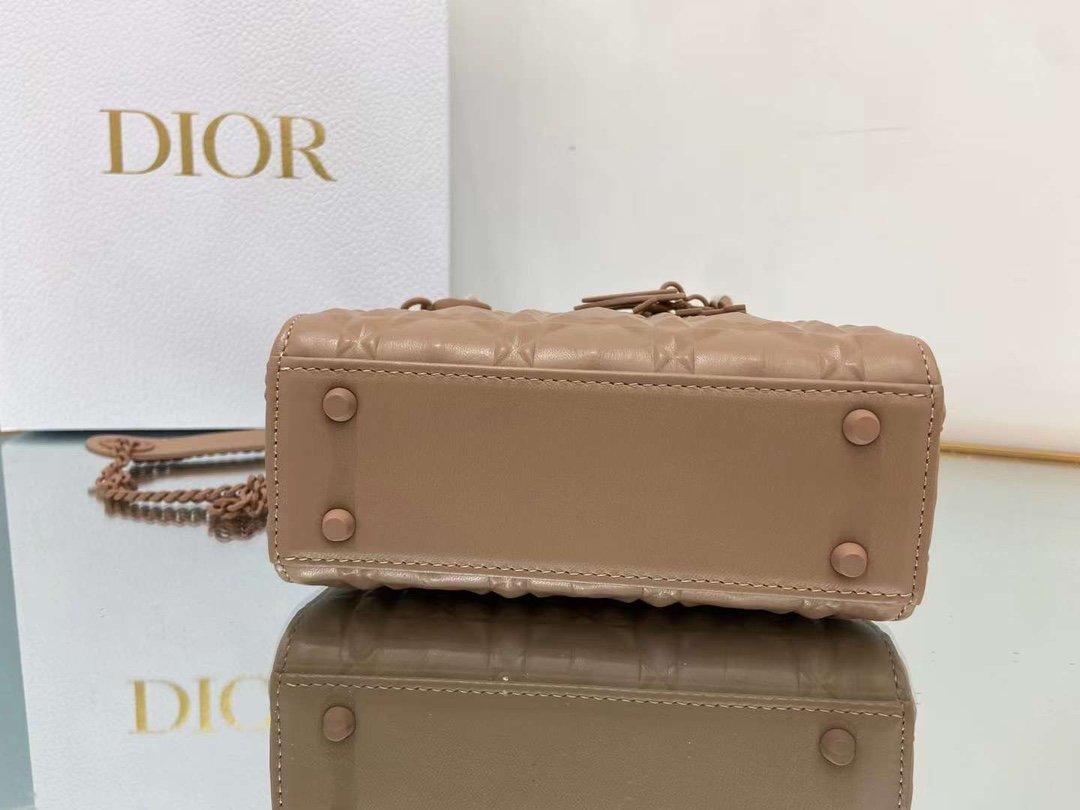 Top Quality Mini Lady Bag Cannage with Beaded Motif, Brown, For Women Womens Handbags, Crossbody Bags, 18cm CD