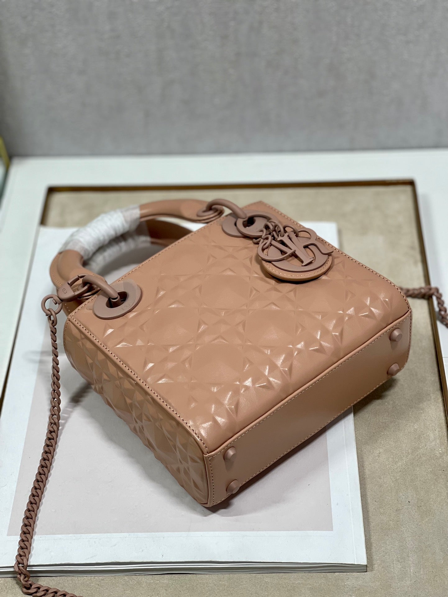 Top Quality Mini Lady Bag Cannage with Beaded Motif, Brown, For Women Womens Handbags, Crossbody Bags, 18cm CD