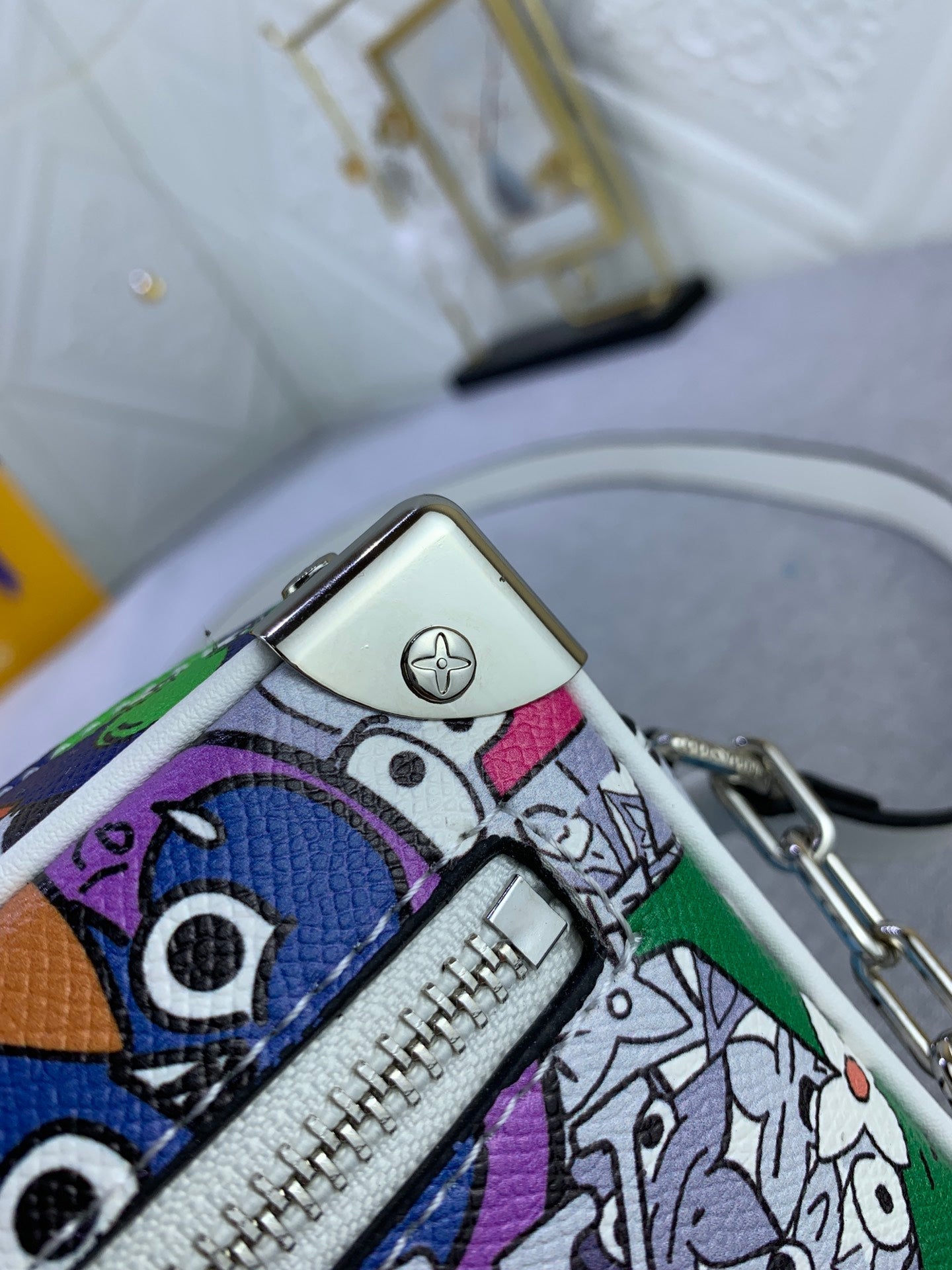 EN - New 1:1 rep Bag LUV 646