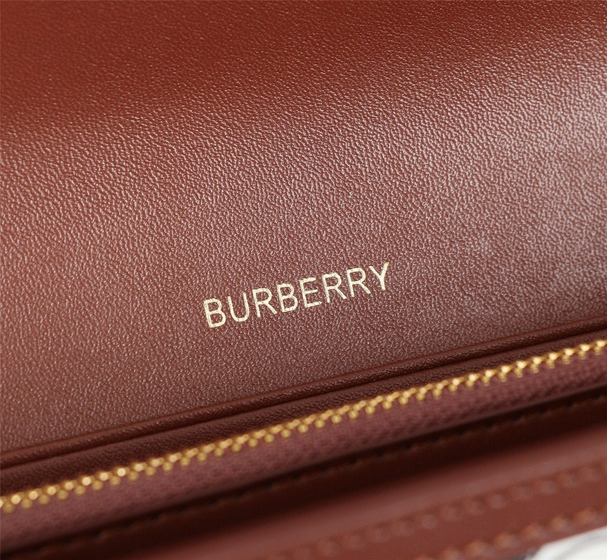 EN - New 1:1 rep  Bags BBR 025
