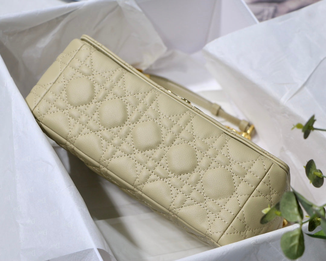 Top Quality Small Caro Bag Light Yellow For Women 8in/20cm CD M9241UWHC_M26Y