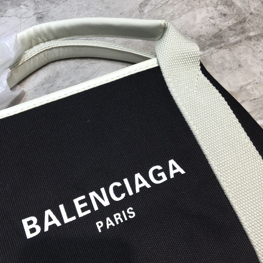 Top Quality Navy Small Cabas Tote Bag In White, For Women,  Bags 18.5in/47cm