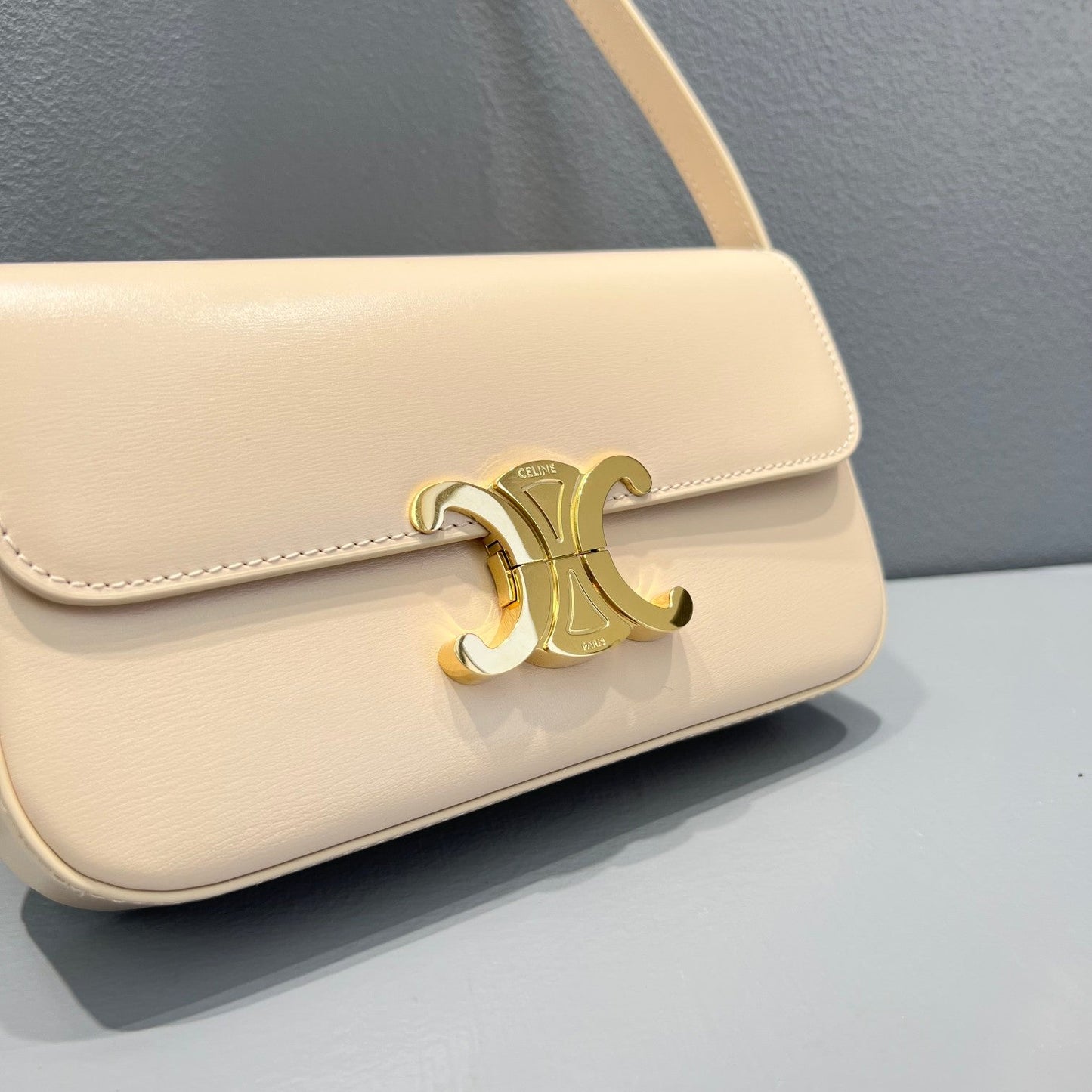 Top Quality Triomphe Shoulder Bag Beige For Women 8in/20.5cm