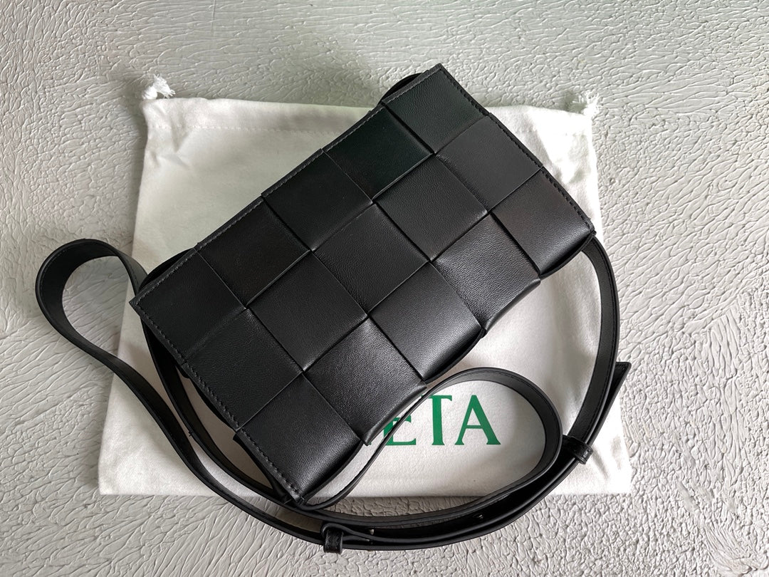 Top Quality Cassette Black, For Women, Women’s Bags 9.1in/23cm 578004VMAY11229