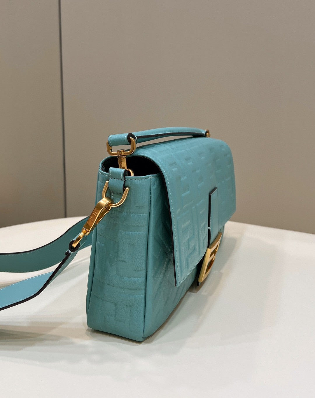 Top QualityTop Quality Baguette Medium Mint Green Bag For Woman 27cm/10.5in 8BR600A72VF1IV6