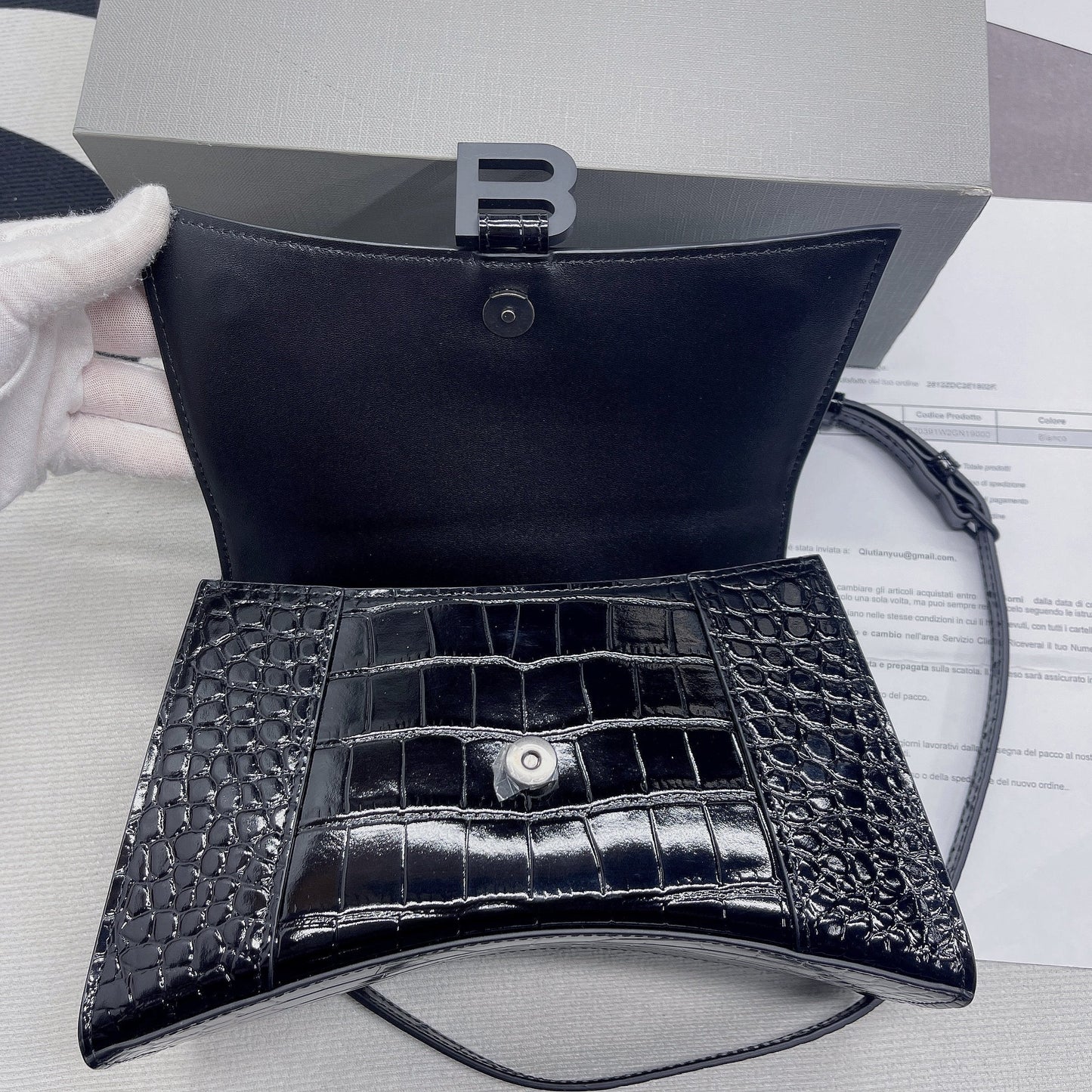 Top Quality Hourglass Small Handbag In Black, For Women,  Bags 9in/23cm