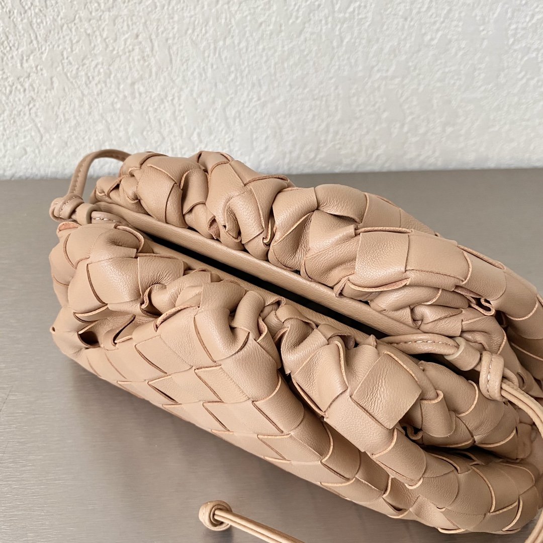 Top Quality Mini Pouch Almond, For Women, Bags 8.6in/22cm 585852VCPP12700