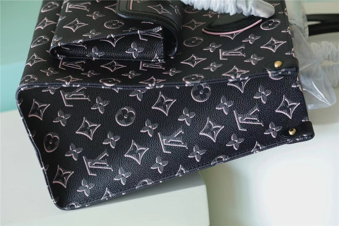 Top Quality OnTheGo MM Monogram Canvas Black For Women,  Shoulder And Crossbody Bags 13.8in/35cm Top Quality M46154