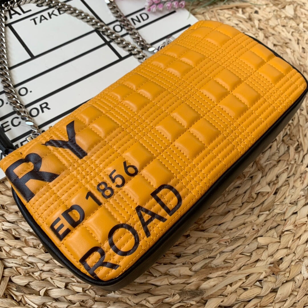 Top Quality Horseferry Print Quilted Small Lola Bag Monogram Orange For Women, Bags 9in/23cm